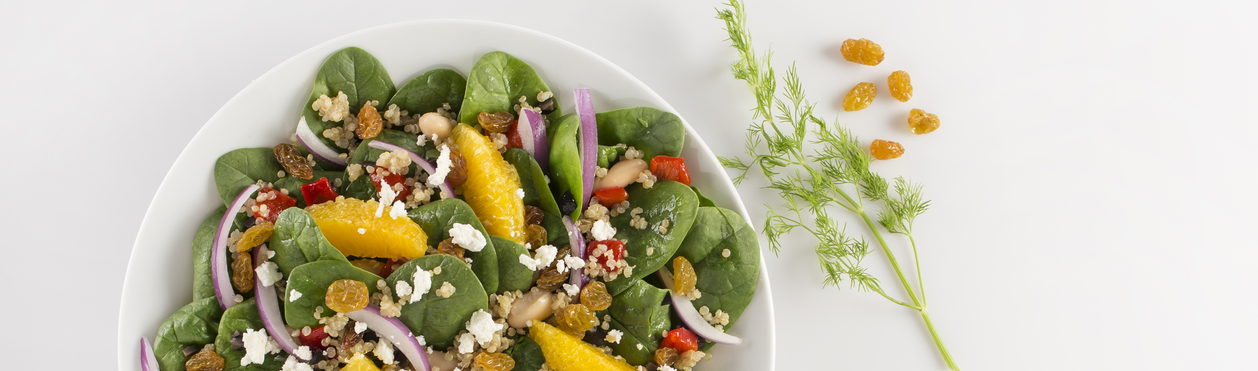 Mediterranean Spinach and Quinoa Salad - Love of Food