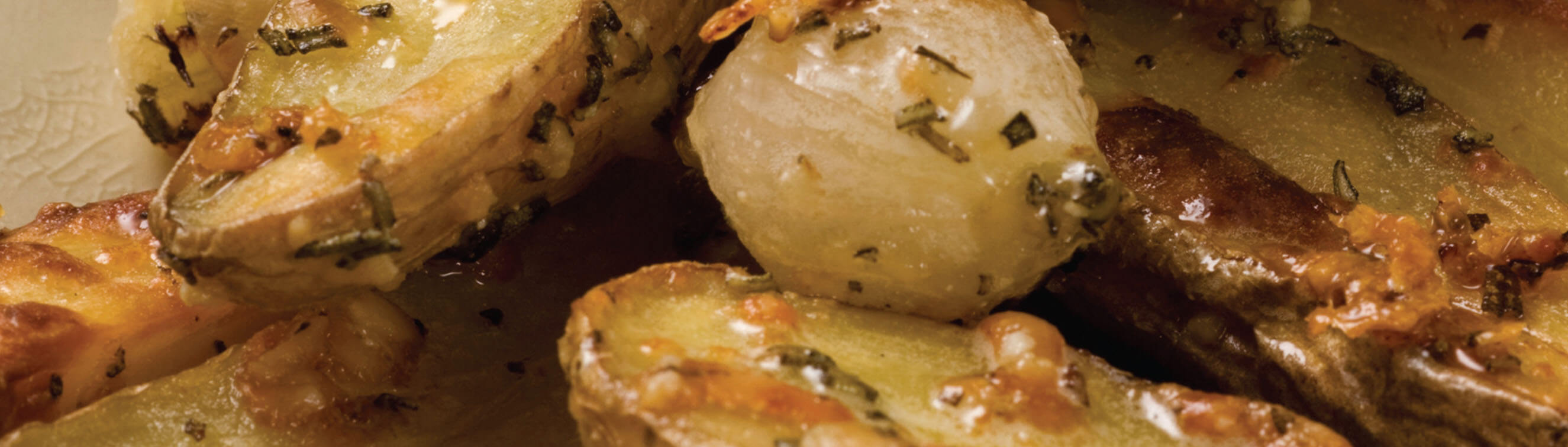 Parmesan Rosemary Crusted Fingerling Potatoes - Love of Food