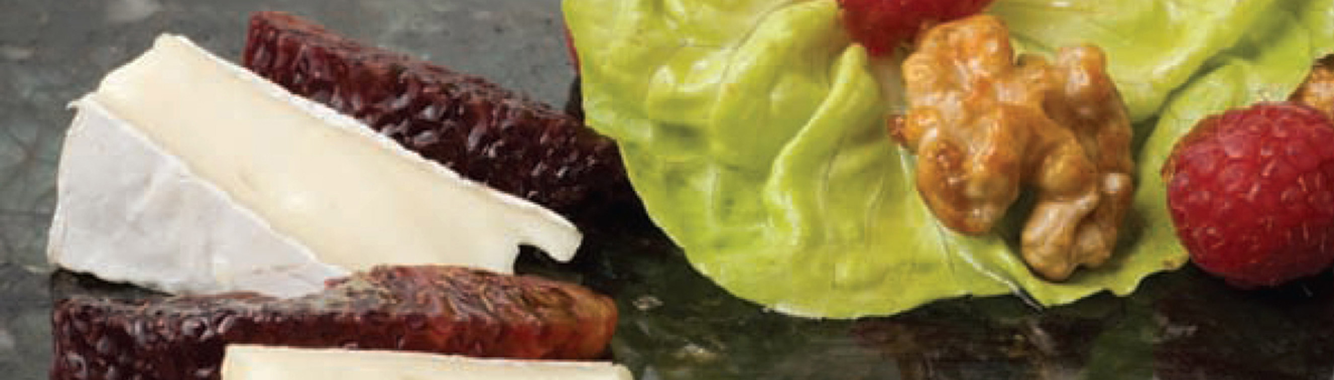 Butter Leaf Salad with Caramelized Walnuts, Blood Oranges and Brie Cheese - Love of Food