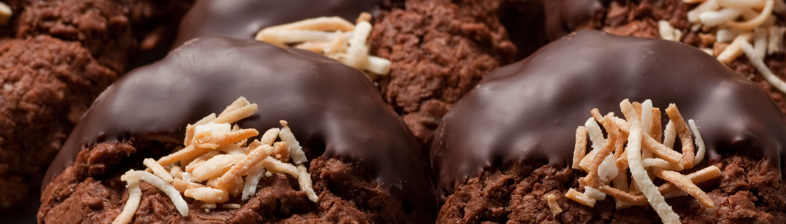 Chocolate Macaroons - Love of Food