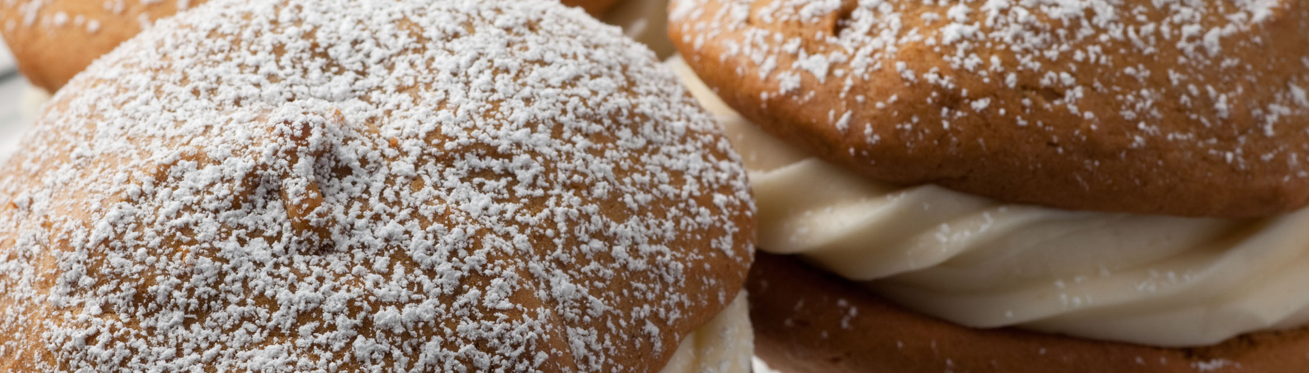 Pumpkin Whoopie Pies - Love of Food