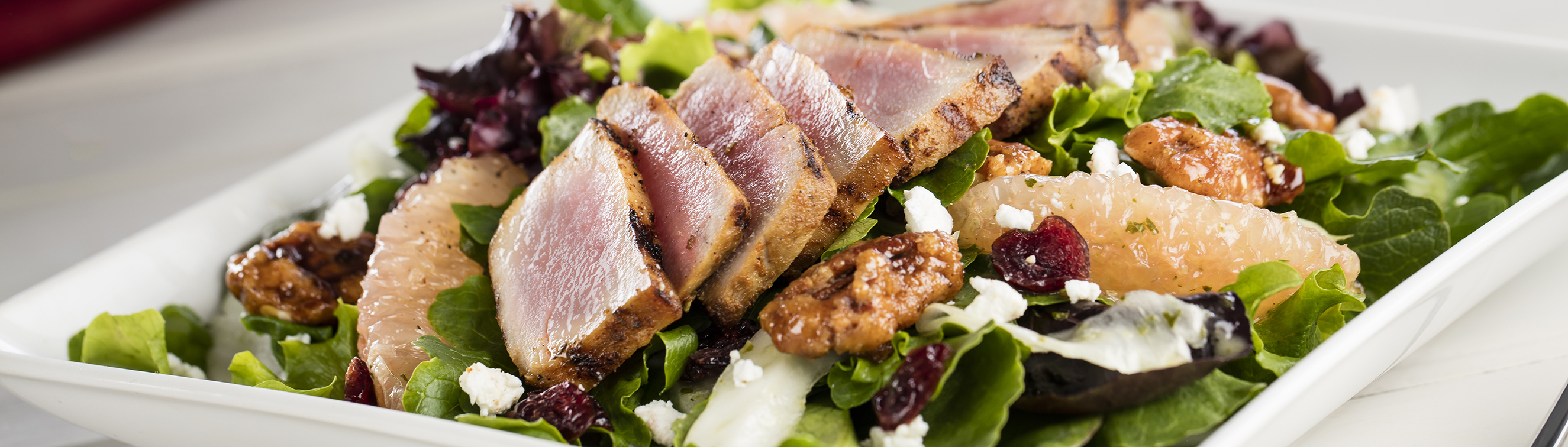 Grilled Ahi Tuna and Grapefruit Salad - Love of Food