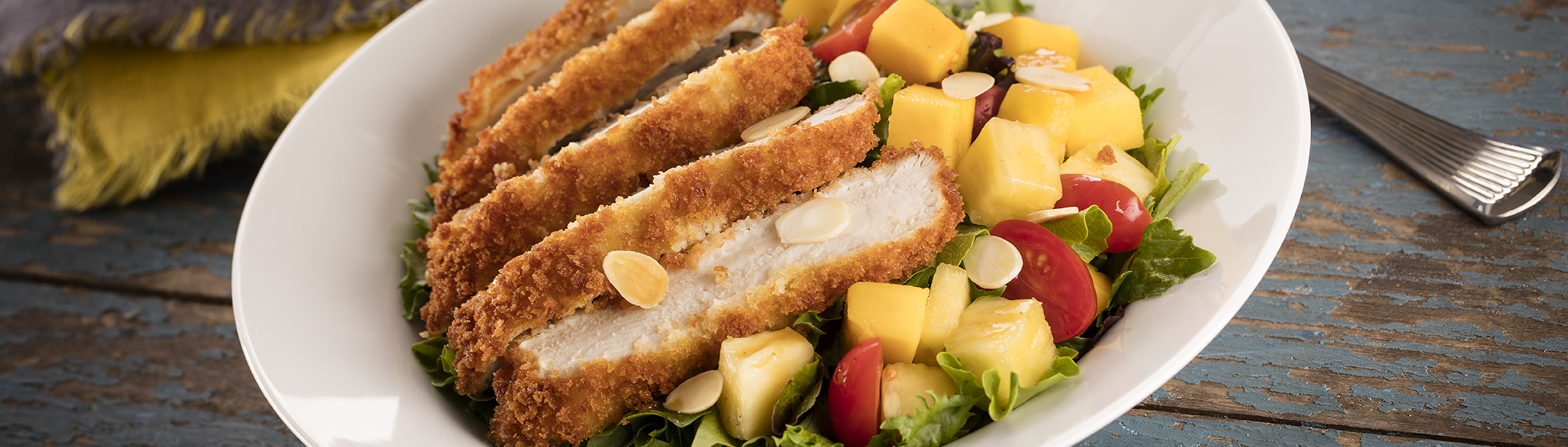 Crunchy Chicken & Mango Salad